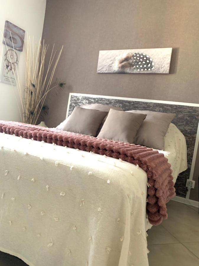 Haut De Villa Entre Mer Et Campagne Hyères المظهر الخارجي الصورة